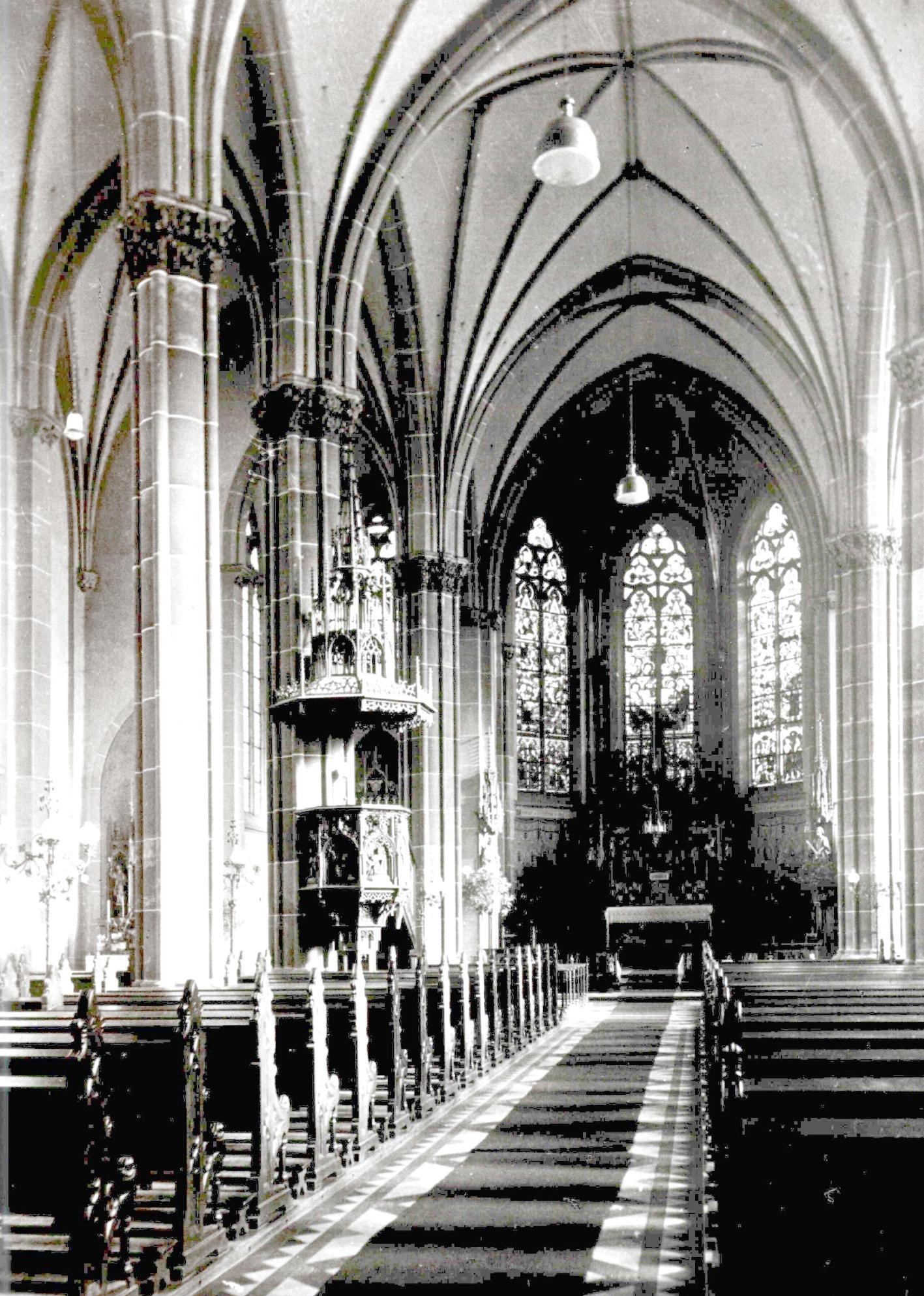 St. Matthias innen 1910